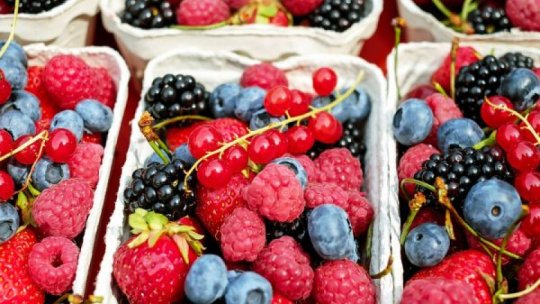 Cele mai indicate fructe care favorizează pierderea în greutate