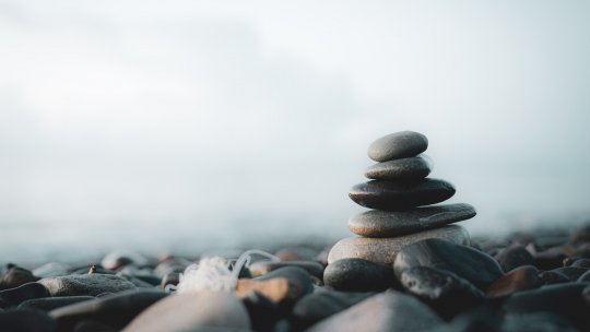 Tehnici de meditație personalizate: Cum să alegem metoda potrivită în funcție de starea noastră de spirit 