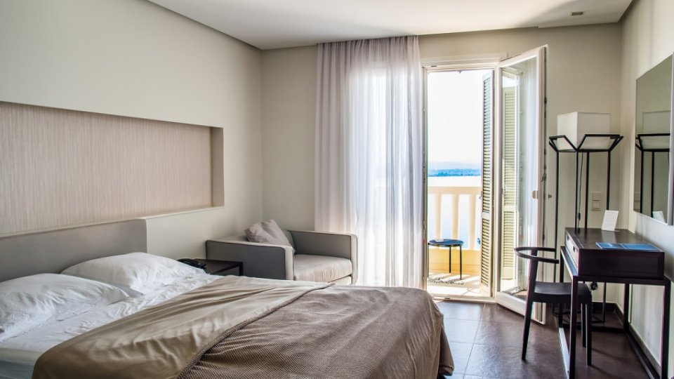 Cazarea în hotelurile din România se va face doar în baza certificatului verde