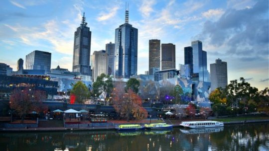 Melbourne a devinit oraşul cu cel mai îndelungat lockdown
