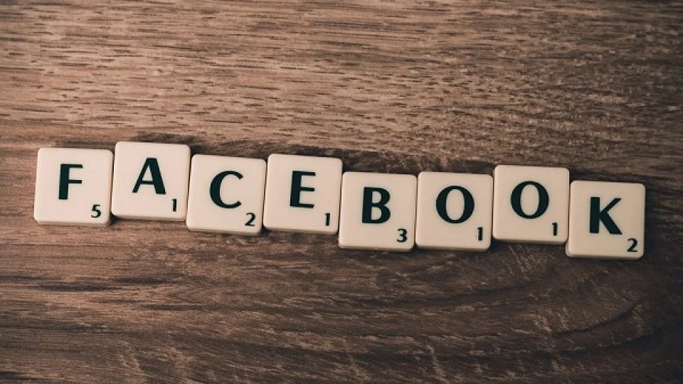 Facebook a anunţat că redevine funcţional