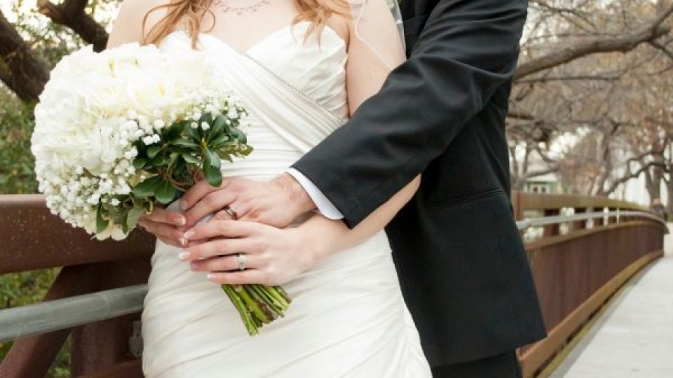 Anglia majorează vârsta legală pentru căsătorie. Până acum, aceasta era de 16 ani