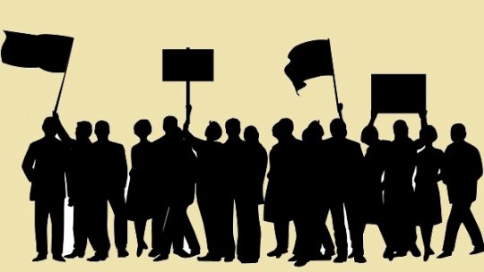 Proteste în mai multe oraşe ale ţării