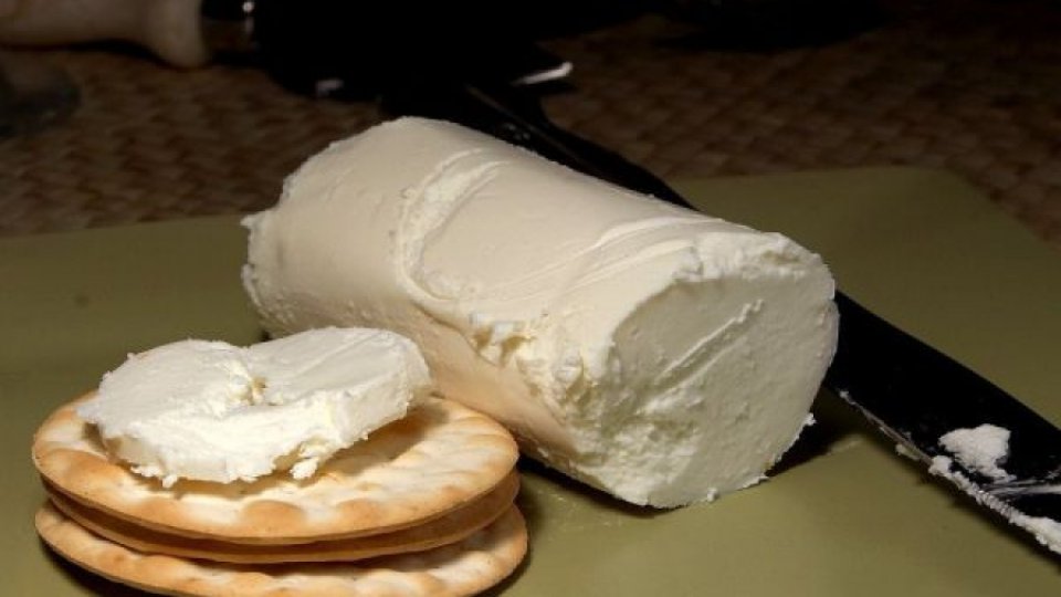 Ciprul are un stoc de MII de tone de brânză halloumi nevândut, din cauza pandemiei