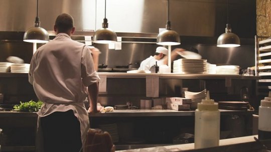 Vești bune pentru beneficiarii schemei de ajutor de stat HoReCa
