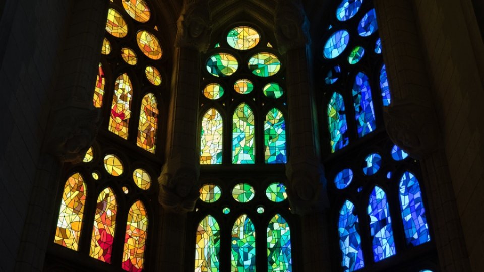 Barcelona - invitație în frumosul oraș al lui Gaudi