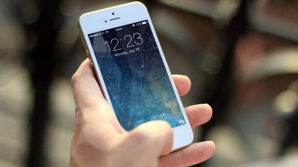 Tarifele pentru apelurile fixe şi mobile vor fi mai mici