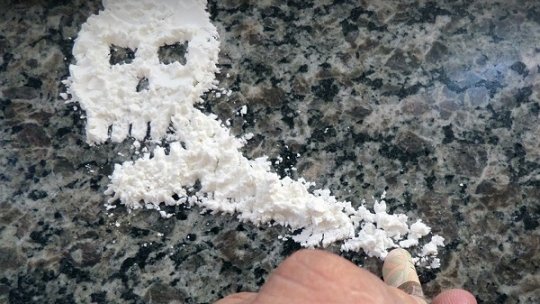 Urgenţe medicale din cauza consumului de droguri