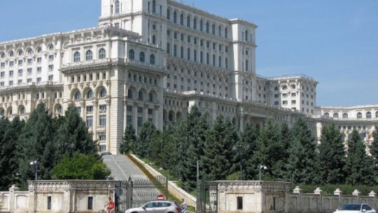 Parlamentul urmează să numească miercuri un nou Avocat al Poporului