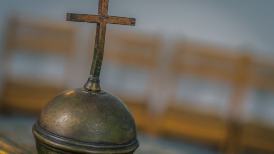 Arhiepiscopia Tomisului pregăteşte 150.000 de sticle cu agheasmă pentru Bobotează