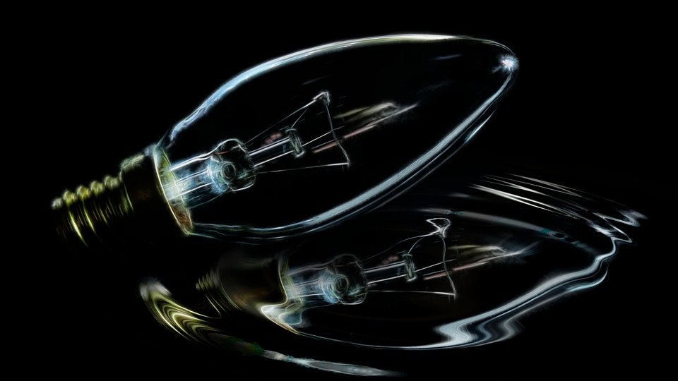 Preţurile foarte mari la gaze şi energie electrică vor falimenta multe societăţi din judeţul Vaslui