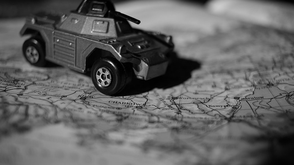 Armata ucraineană a intrat în oraşul Herson. Rusia şi-a retras 30.000 de soldaţi