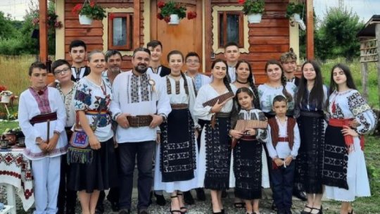 Hramul satului de Lăsata Secului la Urluiești, Argeș