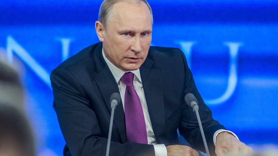 Vladimir Putin a declarat că încercările de a rescrie istoria au ca scop slăbirea Rusiei