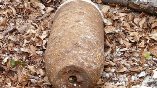 Bombă de artilerie descoperită de un muncitor care lucra la centura Băilor Felix