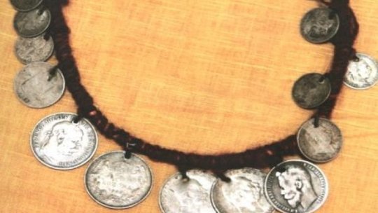 Povestea salbelor cu bani de argint