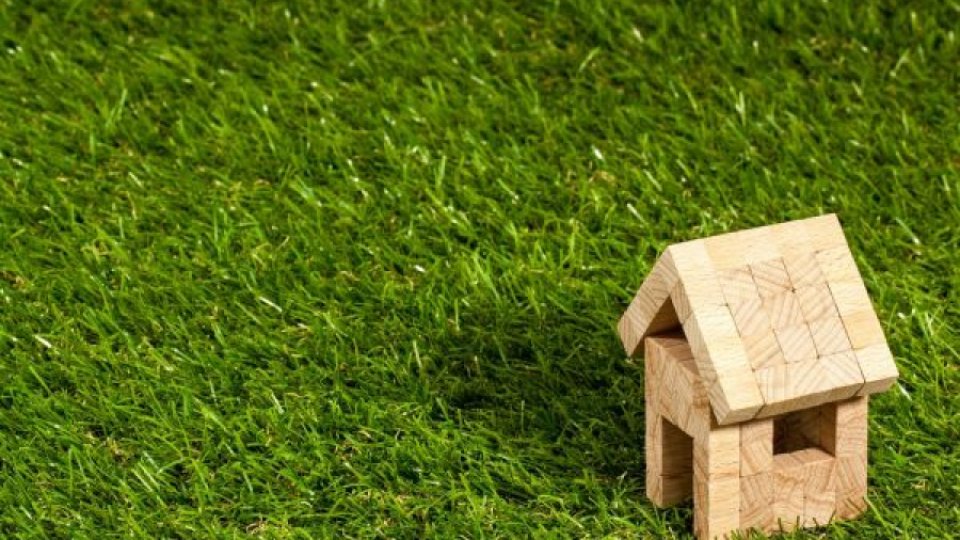 Avocat: Atenție mare când cumpărați o casă sau un teren