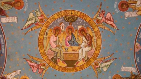 Aproape 1,5 milioane de români îşi sărbătoresc onomastica de Sfinţii Arhangheli Mihail şi Gavriil