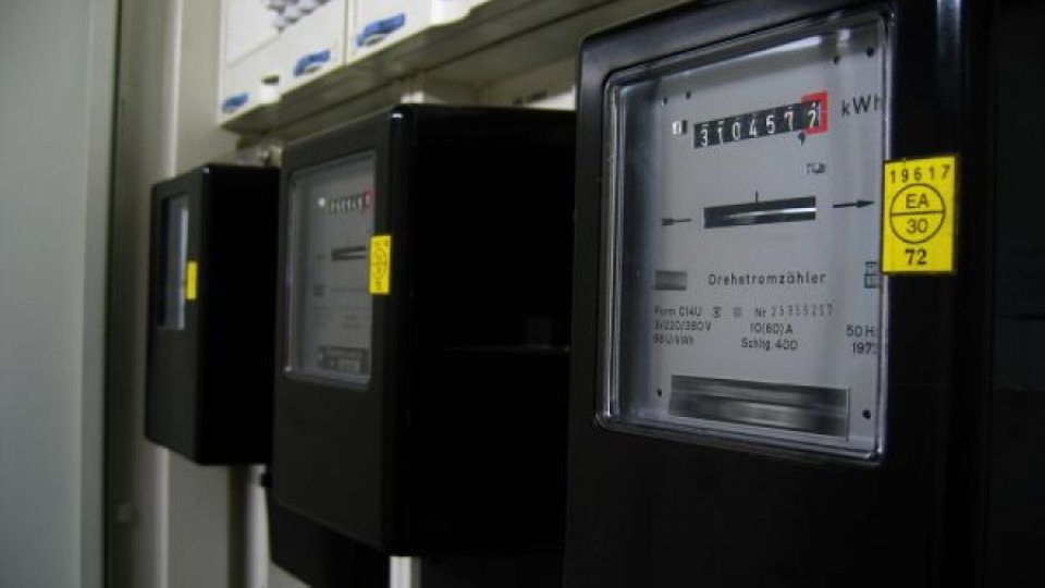 Clienţii casnici cu un singur loc de consum beneficiază automat de plafonare