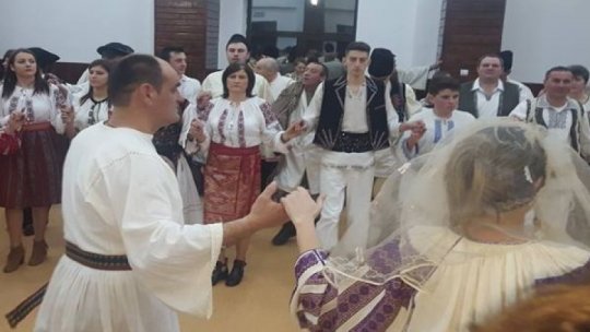 Bal de Crăciun la Lerești, Argeș