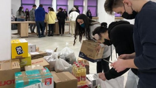 Liceenii din Argeș, solidari cu refugiații din Ucraina