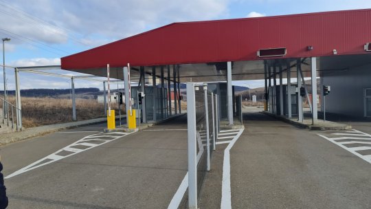 Deschideți vama Racovăț!