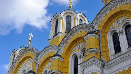 Liderul Bisericii Ortodoxe din Ucraina cere clerului şi credincioşilor să renunţe la slujba de Paşte în zonele afectate de război