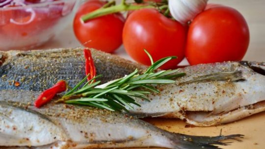 Circa 80% din cantitatea de peşte consumată de români este din import