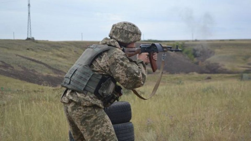 Moscova anunţă că atacă forţele ucrainene în regiunea Harkov şi că mii de persoane au fugit în Rusia în ultimele 24h