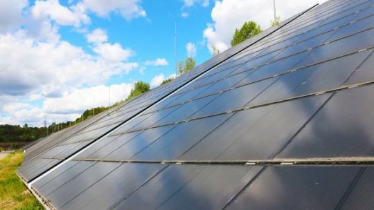 Criza din Ucraina va accelera tranziţia energetică pe termen mediu