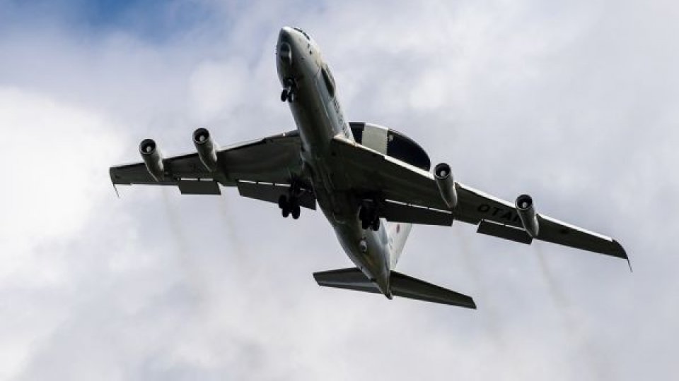 Aeronave AWACS desfăşoară pentru prima dată în România misiuni de supraveghere