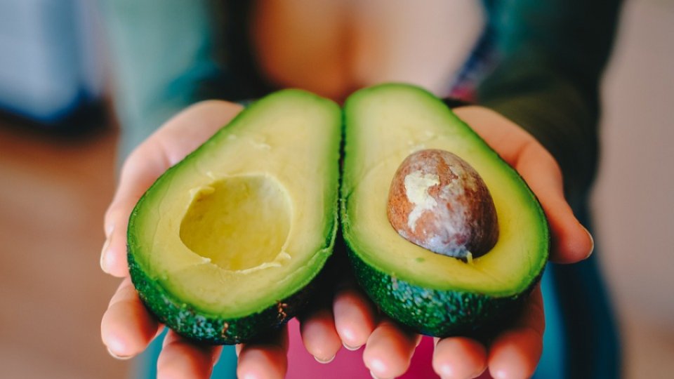 5 motive bune pentru a avea avocado în bucătărie