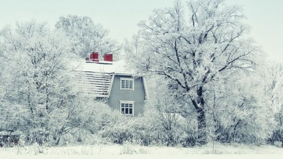 Zeci de localităţi din judeţul Brăila sunt în continuare fără energie electrică