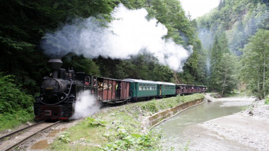 Trenul Mocăniţa are program special de sărbători