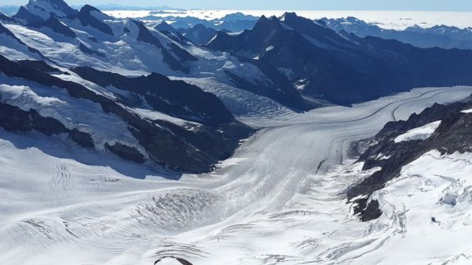 Vremea va fi deosebit de caldă de Crăciun la nivelul întregii ţări. Strat consistent de zăpadă la munte