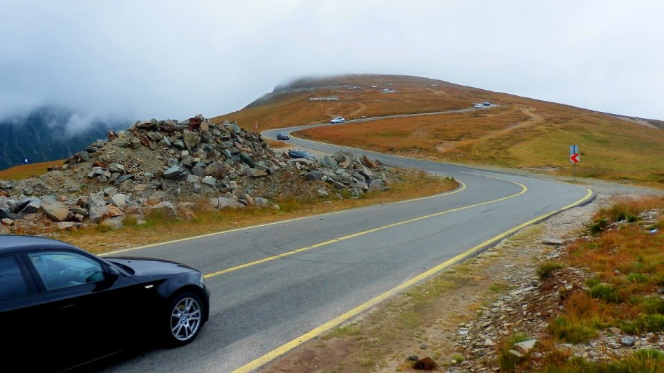 Gorj: A fost reluată circulaţia pe DN 67C (Transalpina), între Novaci şi Rânca