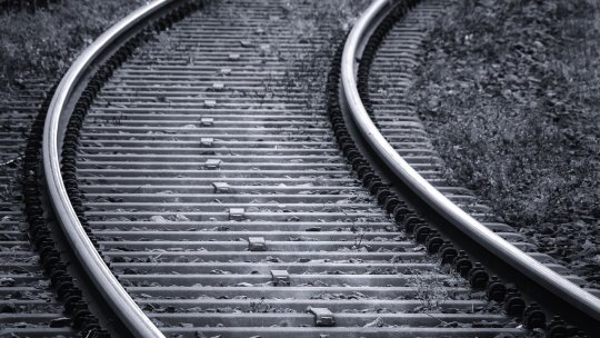 Trei tinere au ajuns la spitalul din Sinaia în urma incidentului feroviar din Azuga