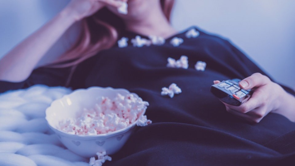 Junk food: 9 „alimente sănătoase” care înlocuiesc gustările industriale