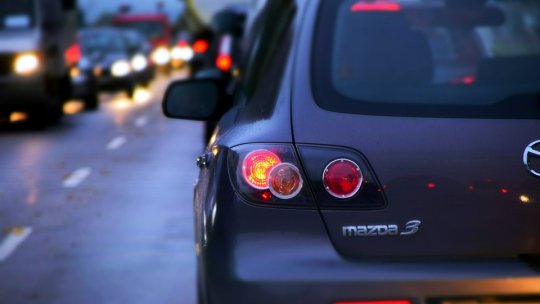 Aglomeraţie în continuare pe drumul spre Vama Isaccea, la ieşirea din ţară spre Ucraina