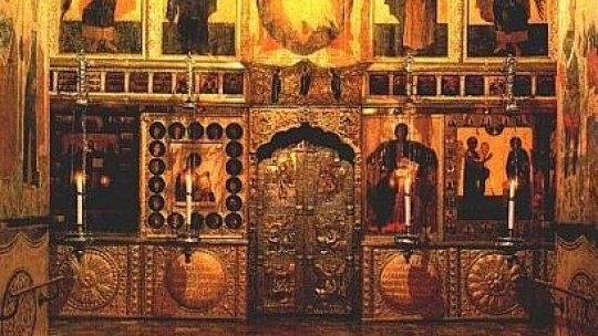 Poarta Frumoasă - element de arhitectură vernaculară religioasă