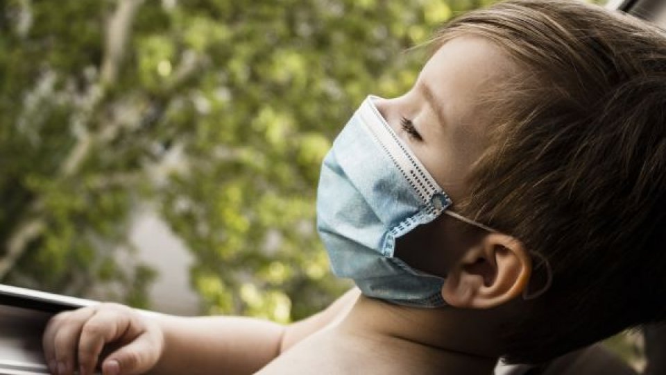 Aproape 89.000 de infecţii respiratorii acute înregistrate în doar 2 săptămâni
