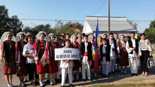 "Hora" din Albeștii de Argeș, pe scenă la Festivalul Internațional de Folclor din Turcia