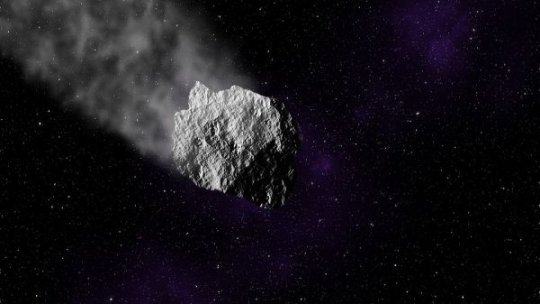 Un asteroid de dimensiunea unui avion se apropie duminică de Pământ