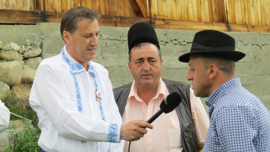 Începe o nouă ediție a „Rapsodiei Păstorești, tradiţionala sărbătoare autentic românească