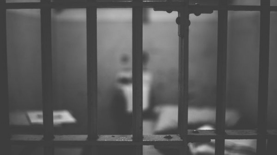 Protest inedit la Penitenciarul Deva: Jumătate din paza închisorii se face cu deţinuţi