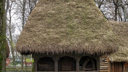 „Case vechi. Case contemporane” - artă vernaculară românească, la Roma