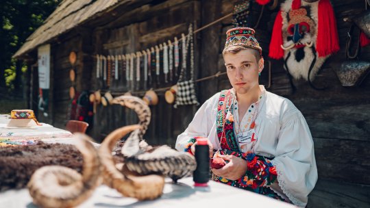 Micii MARI meşteşugari din nou la Muzeul ASTRA!