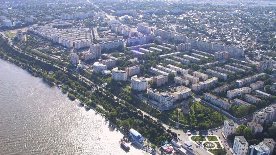 Valul de căldură se va menţine joi şi vineri în vestul, sud-vestul şi sudul ţării