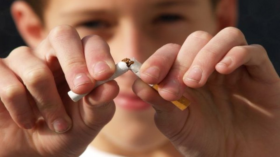 Campanie antifumat în şcoli: 28% dintre tinerii de peste 15 ani s-au declarat consumatori de tutun