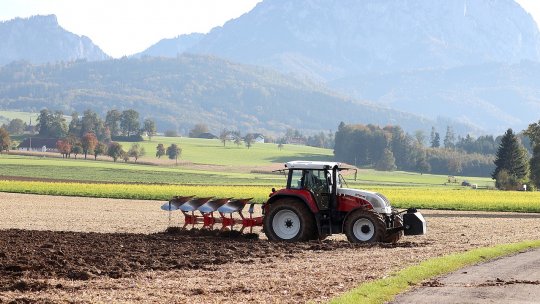 Mecanizarea agriculturii și știința agricolă - câteva date istorice